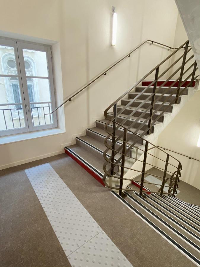 Hostel Flamingo Nimes Gare Centre Eksteriør bilde