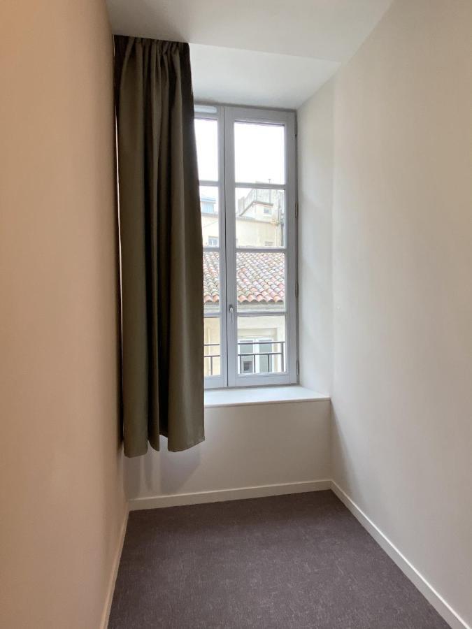 Hostel Flamingo Nimes Gare Centre Rom bilde